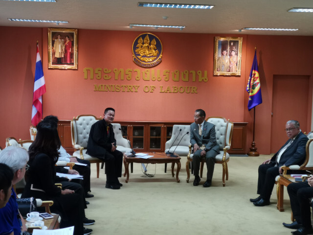 'หม่อมเต่า' เล็งขึ้นค่าจ้างขั้นต่ำปีหน้า​ หวั่นโรงงานย้ายฐานปิดกิจการ