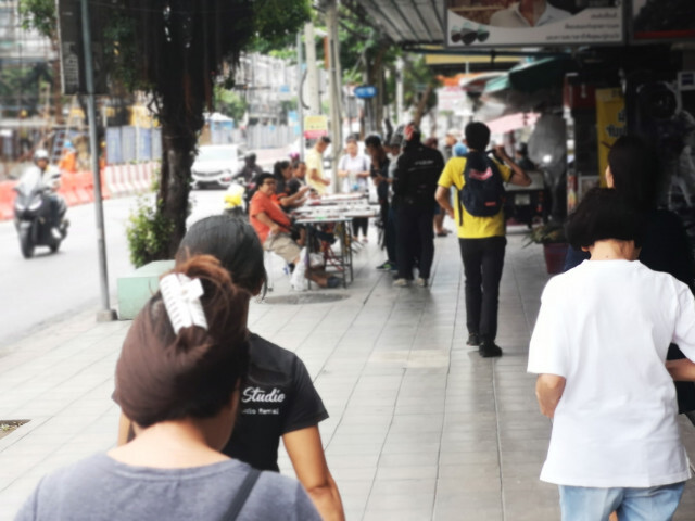 เพิ่มค่าปรับ2พัน จอด-ขี่ บนทางเท้า ก็ยังฝ่าฝืน