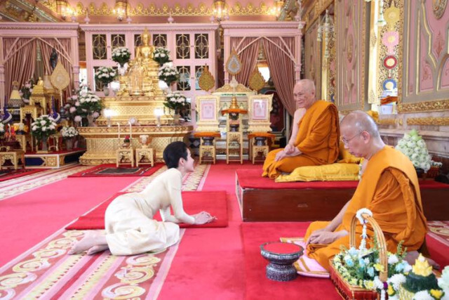 "เจ้าคุณพระสินีนาฏ" เฝ้าถวายสักการะ สมเด็จพระสังฆราช