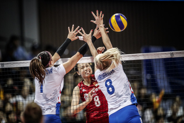 วอลเลย์บอลสาวจีน สุดแกร่ง!! ชนะเช็ก เกมแรกคัดโอลิมปิก