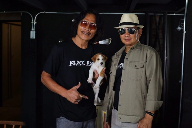 "แบล็คบาร์" หนังอินดี้ตลกร้ายเรื่องเล่า 9 ชั่วโมง ของปู แบล็คเฮด