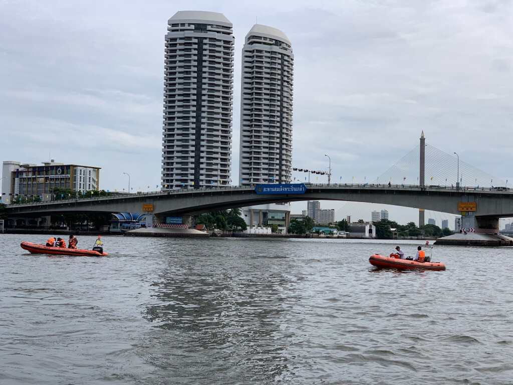 ควบคุมการจราจรทางน้ำท่าเรือวัดราชา-สะพานปิ่นเกล้า 7-8 ส.ค. 6.00 - 12.00 น. ควบคุมการจราจรทางน้ำท่าเรือวัดราชา-สะพานปิ่นเกล้า 7-8 ส.ค. 6.00 - 12.00 น.
