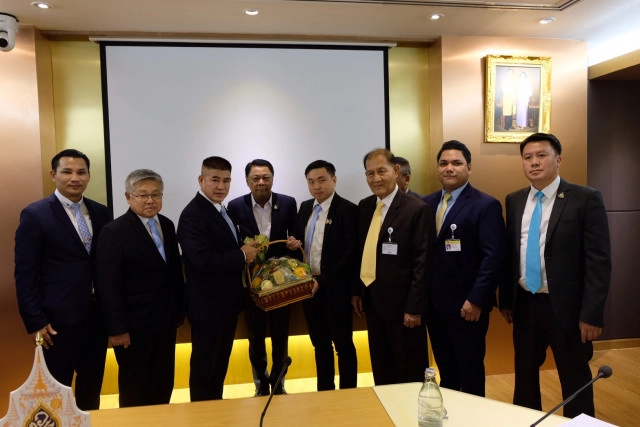 "ประธานสมาพันธ์ต่อต้านแชร์ลูกโซ่ฯ" ชี้ คนไทยหลายล้านคน ยังรอการช่วยเหลือเหมือนคดีแพรวา