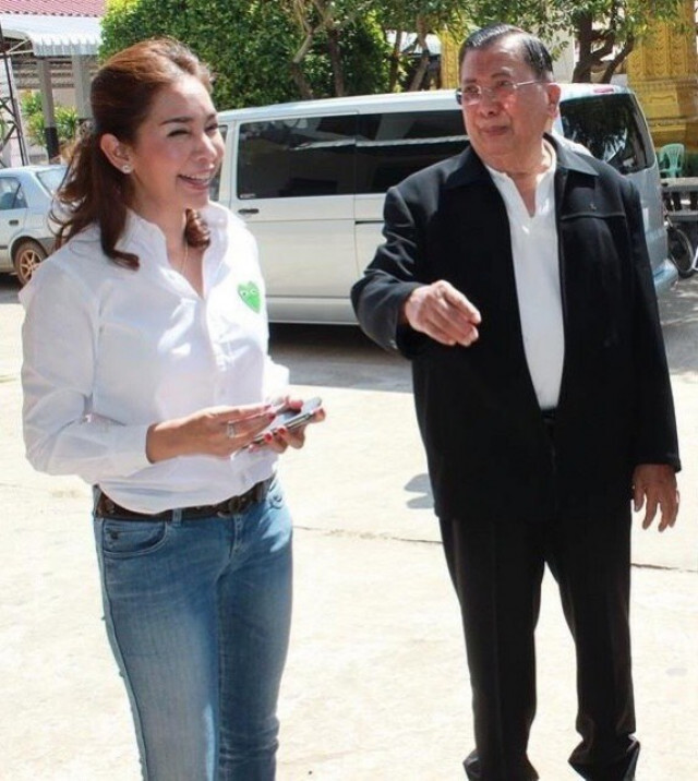 ศึกในอก "บิ๊กจิ๋ว"
