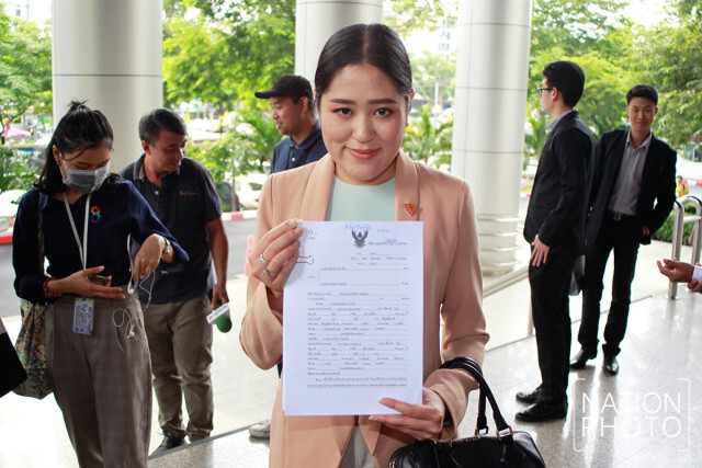 "ปารีณา" มั่นใจร้อยเปอร์เซ็น! ชนะ "ช่อ"