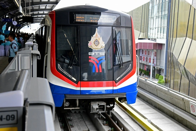 เปิดบริการแล้ว BTS หมอชิต - ห้าแยกลาดพร้าว