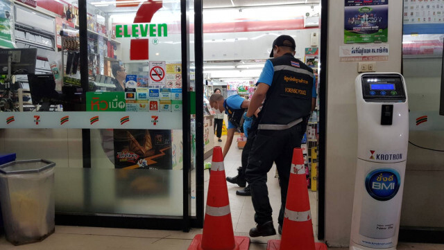 2 คนร้ายจี้ร้าน 7/11 พนักงานหนุ่มเข้าช่วย ถูกยิงถากหัวรอดปาฏิหาริย์