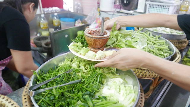 ไปภูเก็ตต้องแวะ "โกอ่าง"  ร้านอาหารซีฟู้ดระดับตำนาน เปิดบริการกว่า20 ปี