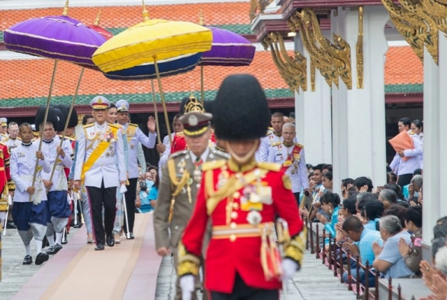 ในหลวง พร้อมด้วยพระบรมวงศานุวงศ์ เสด็จพระราชพิธี เฉลิมพระชนมพรรษาสมเด็จพระพันปีหลวง