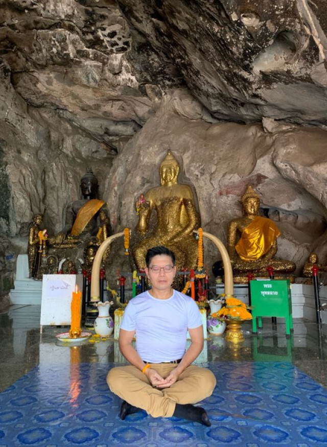 "กนก" ข้องใจ "นริศร" แจงด้านๆ! เป็นโรคประสาท ชอบเสียบบัตรหลายใบ