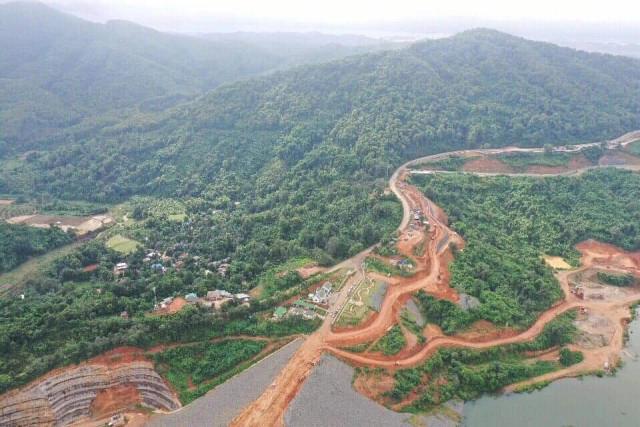 อ่างเก็บน้ำห้วยน้ำรี​ อันเนื่องมาจากพระราชดำริ จ.อุตรดิตถ์​ คืบหน้า​ 55% คาดเปิดใช้ปี​ 64