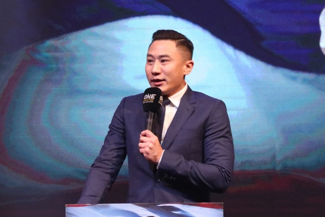 "เสี่ยโบ๊ท" ขอจบดราม่า!! สอน "อองตวน-ลีโอ" คนไทยเขาไม่ชอบพวกอวดดี ปากเก่ง