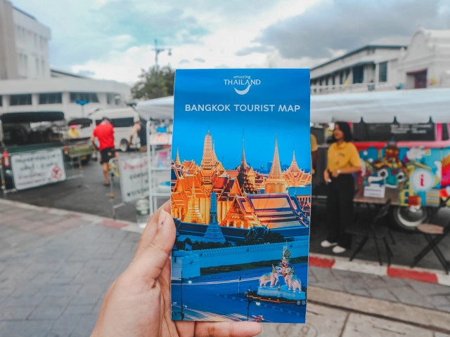 รถเคลื่อนที่ประชาสัมพันธ์ข้อมูลแหล่งท่องเที่ยวและกิจกรรม (Mobile Car)