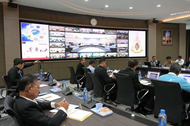 กรมชลฯ เตือนฝนหมดเร็ว น้ำในเขื่อนยังน้อย