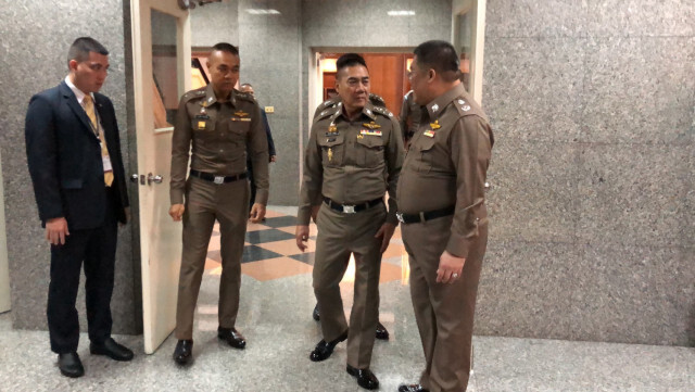 "บิ๊กแป๊ะ" ประชุมแต่งตั้งโยกย้าย ยืนยันไม่มีซื้อขายตำแหน่ง