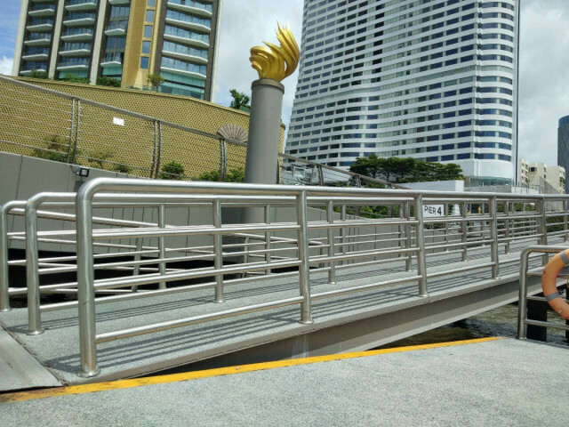 สุดยอดท่าเรืออารยสถาปัตย์เพื่อคนทั้งมวล ที่ "ไอคอนสยาม" สะดวก ทันสมัย ถูกใจคนทุกวัย