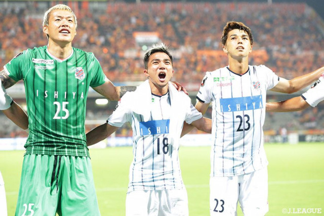 "ชนาธิป" ติดทีมยอดเยี่ยมเกม FIFA คนไทยคนแรก