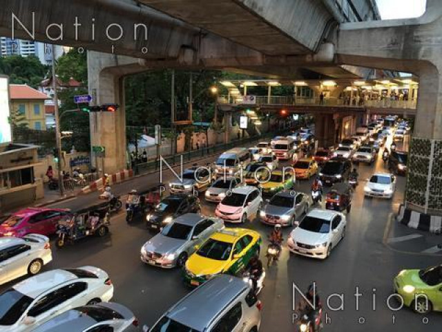 ตร.เตรียมพร้อม!! รับ พ.ร.บ.ใหม่ย้ำ ไม่ยึดใบขับขี่ แต่คนขับ ต้องมีให้ตรวจ