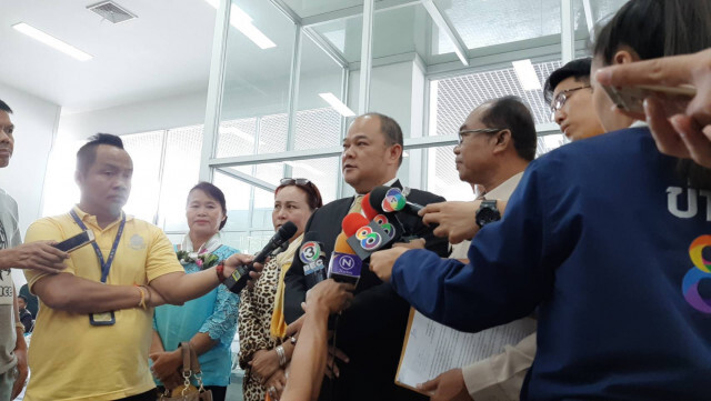"ครูปรีชา" ให้ปากคำกองปราบ มั่นใจหวย 30 ล้าน เป็นของตนเอง