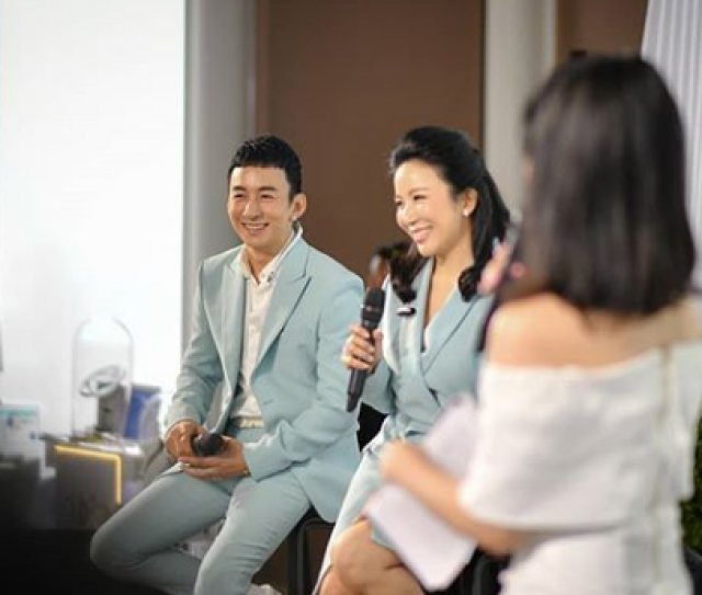 บี พีระพัฒน์ ควงภรรยา ลิน่า เปิดตัวธุรกิจใหม่ เผยไร้แพลนมีลูก