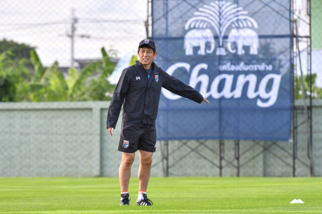 "นิชิโนะ" เผย ขอจูนทีมเวิร์ค "ช้างศึก" ให้แข็งแกร่งก่อนดวลทัพ "ดาวทอง"
