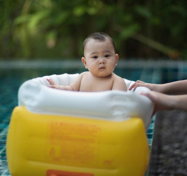 "อี๊ฟ พุทธธิดา" แฮปปี้ คุณแม่ชาวเน็ตช่วยเลี้ยงลูก