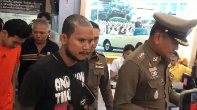 ศาลพิพากษา สั่งปรับ 2 พัน "เสือ ดุสิต"กับพวก 2 คน ลักลอบเล่นไฮโล