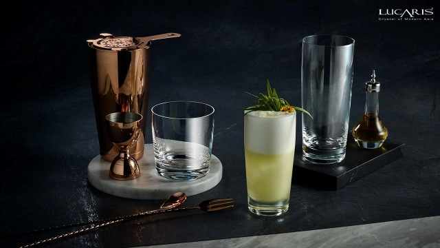 เปิดสัมผัสแห่งการดื่ม กับ แก้วค็อกเทลคริสตัลระดับไฮเอนด์