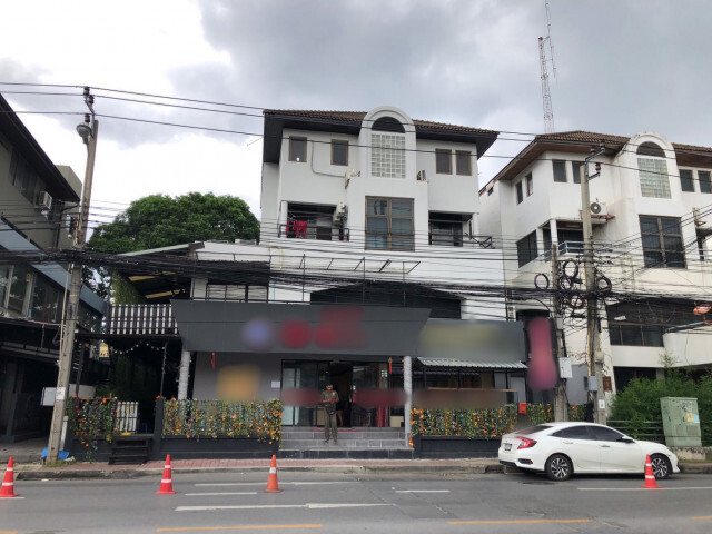 รวบแล้ว 4 คนงานชาวเมียนมา ฆ่าหนุ่มจีนหมกห้องพัก