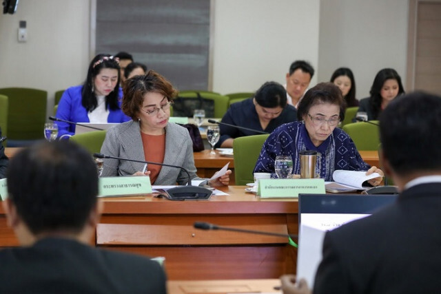 ‘ดีอี’ เคาะอนุกรรมการ 4 ชุด หนุนการทำงานศูนย์ต่อต้านข่าวปลอม