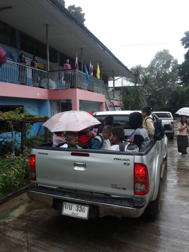 ประกาศปิดเรียน พิษ"โพดุล" น้ำท่วมเสนางคนิคม