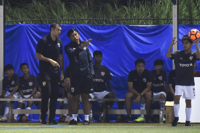 "โตโยต้า ไทยแลนด์ U-12" ลิ่วรอบสองชน "บาร์ซ่า"ฟุตบอล U-12