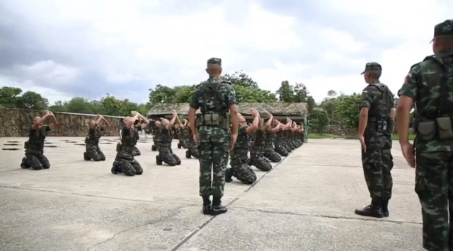 กองทัพบก เริ่มฝึก "พลทหารต้นแบบ" แล้ว