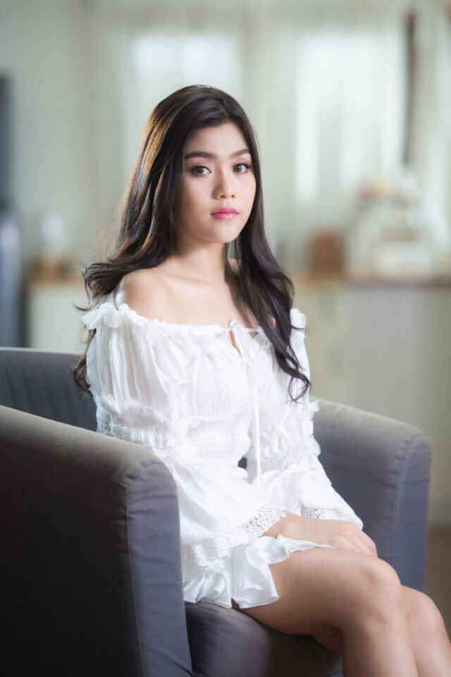 ศิลปินลูกอีสาน ส่งกำลังใจ สู้ภัยน้ำท่วม พี่น้องบ้านเฮาสู้ๆ