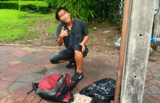 โพสต์เตือนภัย นักวิ่ง!! เจอขโมยรองเท้า ขณะถอดเพื่อล้างตัว