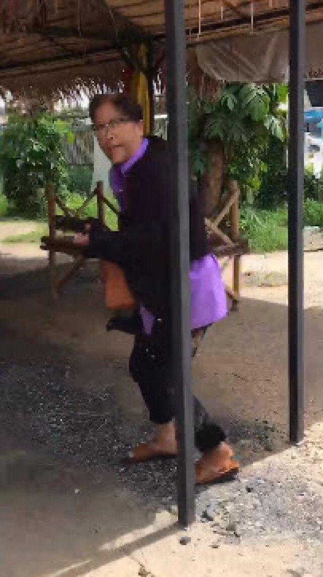 เปิดใจหลานสาว! ป้ามือหมวกกันน็อคฟาดนักศึกษา