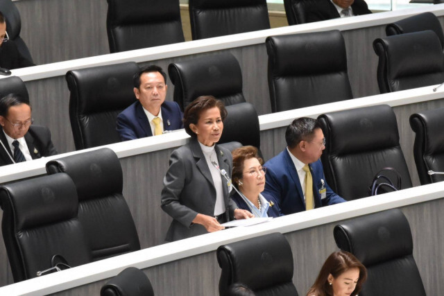 ส.ส.สุโขทัย พปชร.จี้เร่งสร้างเขื่อนริมน้ำยม