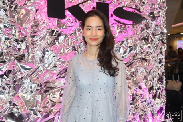 "ต่าย" ชุติมา แจงภาพครอบครัวพ่อแม่ลูก เผยได้บอก "ทิม" พิธา หาวันแฟมิลี่เดย์ให้ลูกหนึ่งวันต่อสัปดาห์