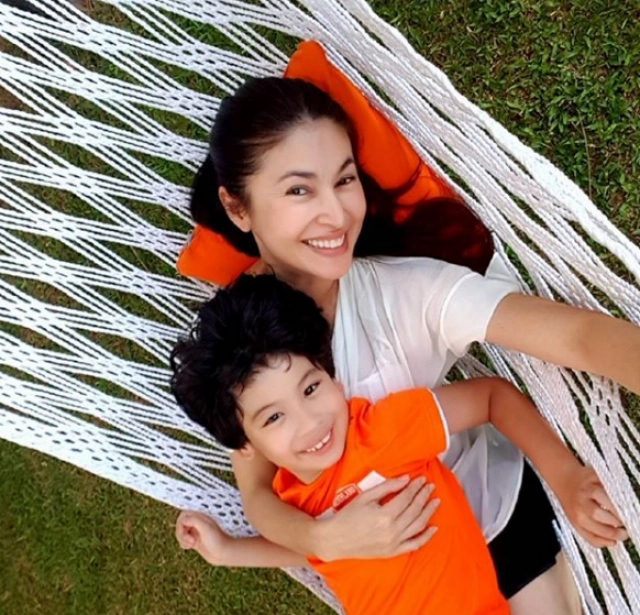 สวยไม่เปลี่ยน! 'แอนนา นาตาชา' อดีตคนรัก 'ตุ้ย ธีรภัทร์'