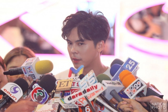 โซเชียลว่าเด็ด! แคปชั่นแม่ "พีช พชร" แห่เมนต์เพียบ