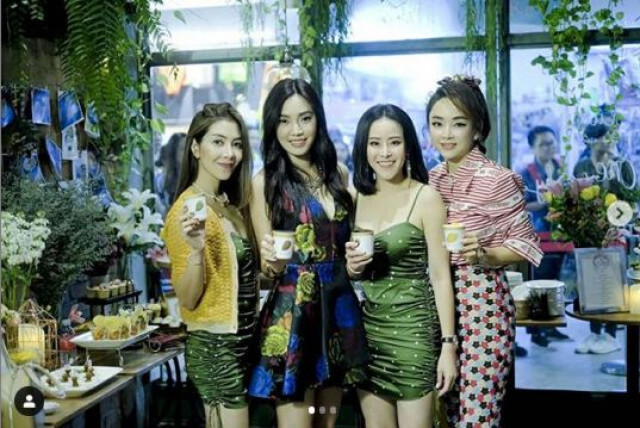 เหตุเกิดจากความ...ไม่คุยกัน! "หนิง" ชน "วุ้นเส้น" อย่างจัง