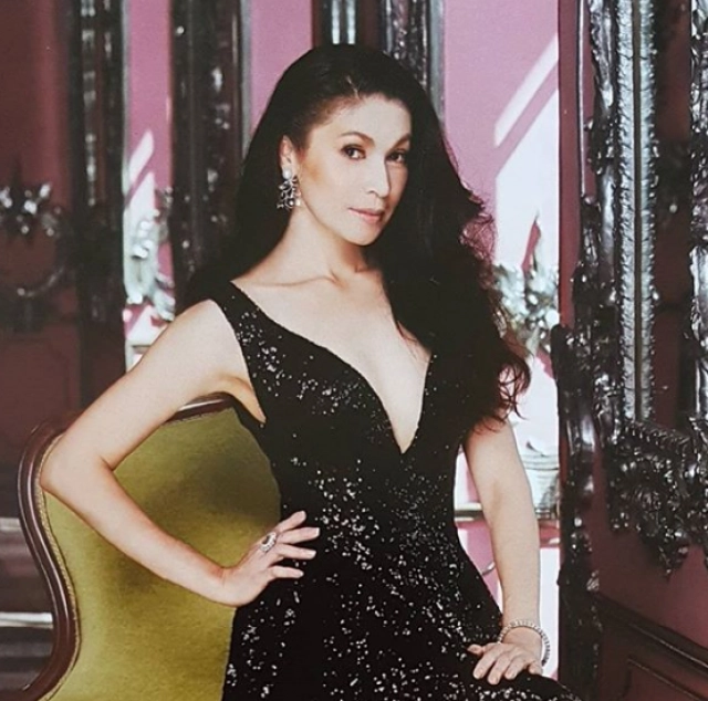 สวยไม่เปลี่ยน! 'แอนนา นาตาชา' อดีตคนรัก 'ตุ้ย ธีรภัทร์'