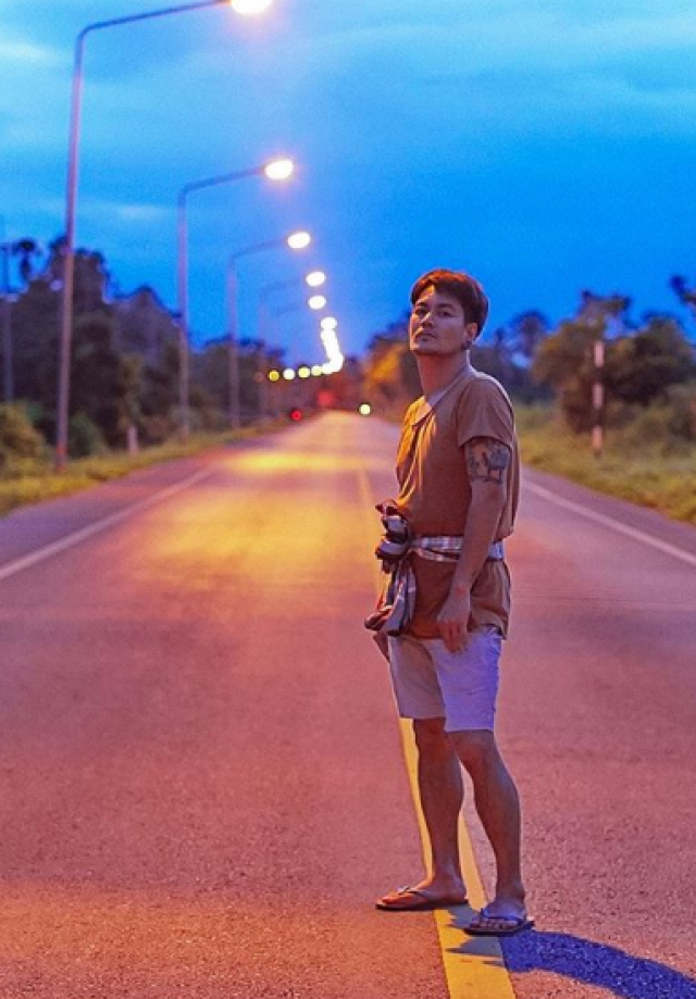 แฟนคลับให้กำลังใจ ‘อ๊อฟ ปองศักดิ์’ แม่ป่วยอาการหนัก ซีกขวาขยับไม่ได้!