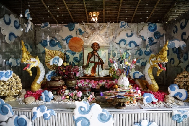 ศุกร์ (สุข) ละวัด : วัดไทยสามัคคี