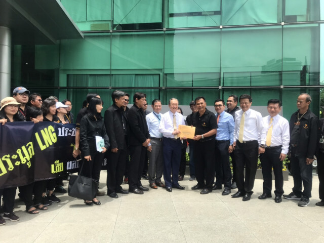 "สนธิรัตน์"แจงสหภาพฯ กรณี LNG 1.5 ล้านตันได้ข้อสรุป ‘ตอบโจทย์ค่าไฟถูกลง’