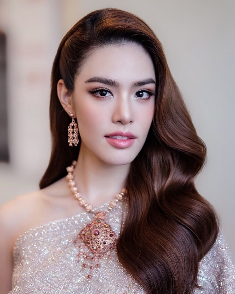 ลือสนั่น 'เกรซ กาญจน์เกล้า' ไม่ต่อสัญญาช่อง 7