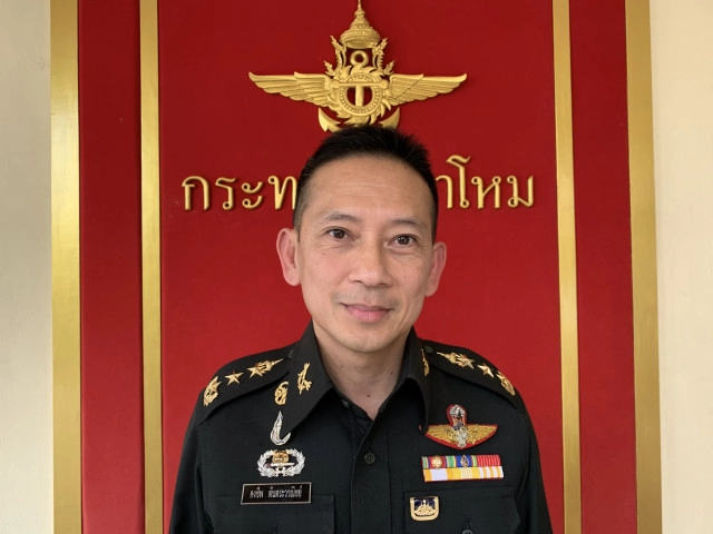 โผไม่พลิก! โปรดเกล้าฯ แต่งตั้งนายทหารปี 62 "มานัต" แม่ทัพฟ้า คนที่ 26