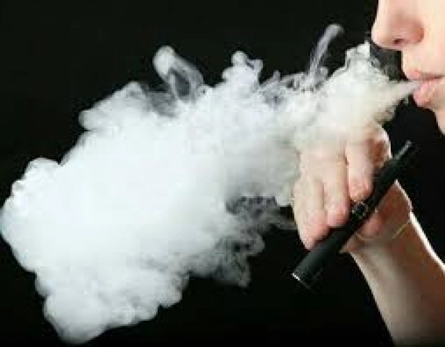 บุหรี่ไฟฟ้า "ทางเลือก" หรือ "กับดัก" สิงห์อมควัน