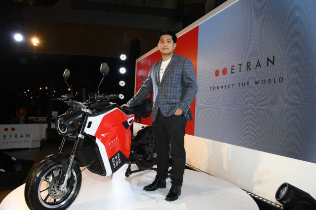มอเตอร์ไซค์ไฟฟ้า "ETRAN KRAF" ราคา 1.5 แสนบาท