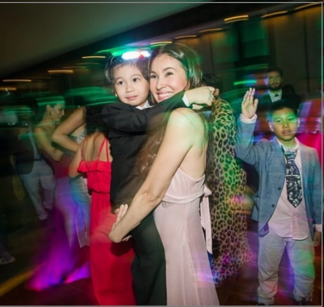 โพสต์แรก! "นาตาชา" หลังมีข่าวหย่า "ตุ้ย ธีรภัทร์"